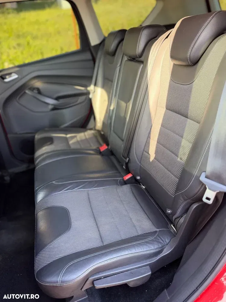 Ford Kuga II 2.0 TDCi Powershift 4WD Titanium — imagine 4