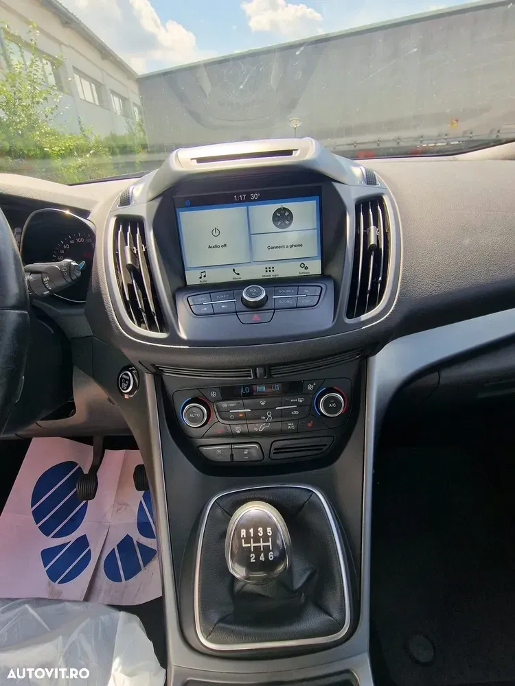 Ford Kuga II 1.5 TDCi 2WD Trend — imagine 4