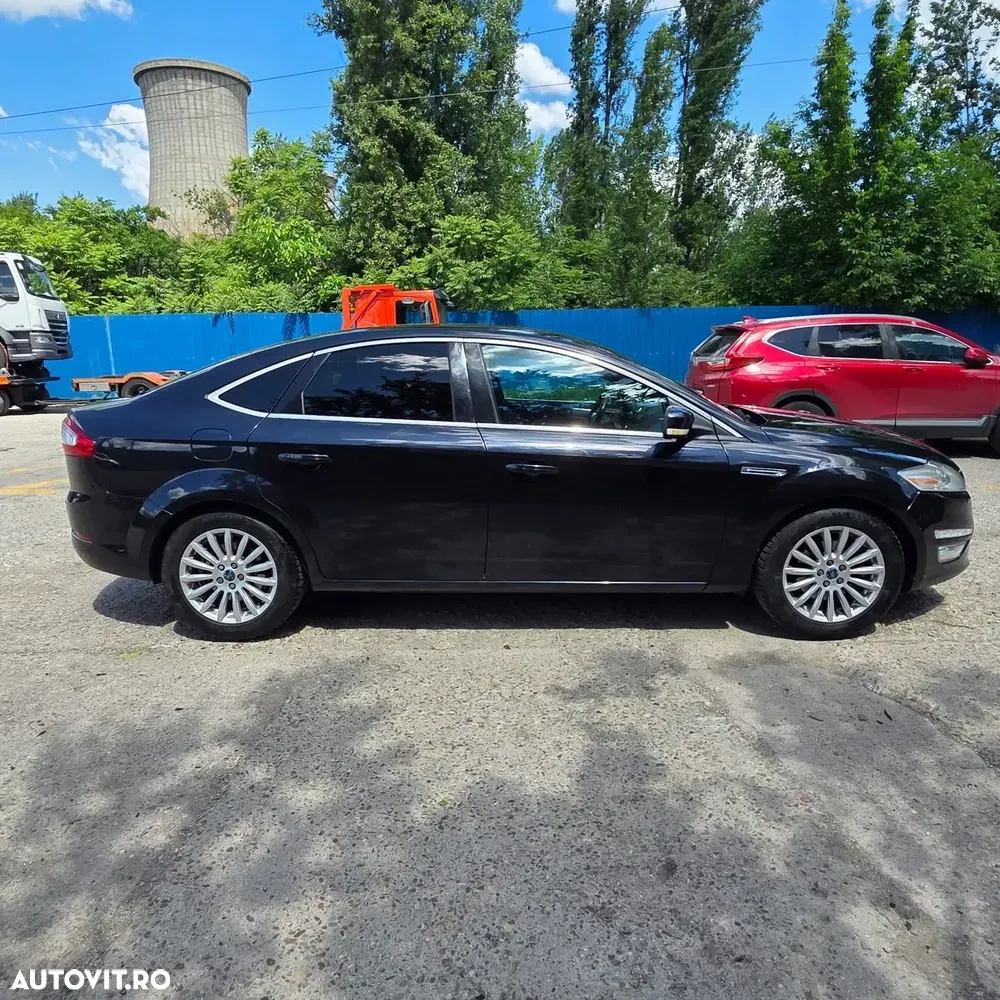 Ford Mondeo III 2.0 TDCi Titanium — imagine 2