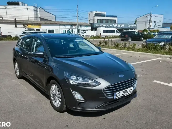 Ford Focus MK4 1.5 EcoBlue Titanium