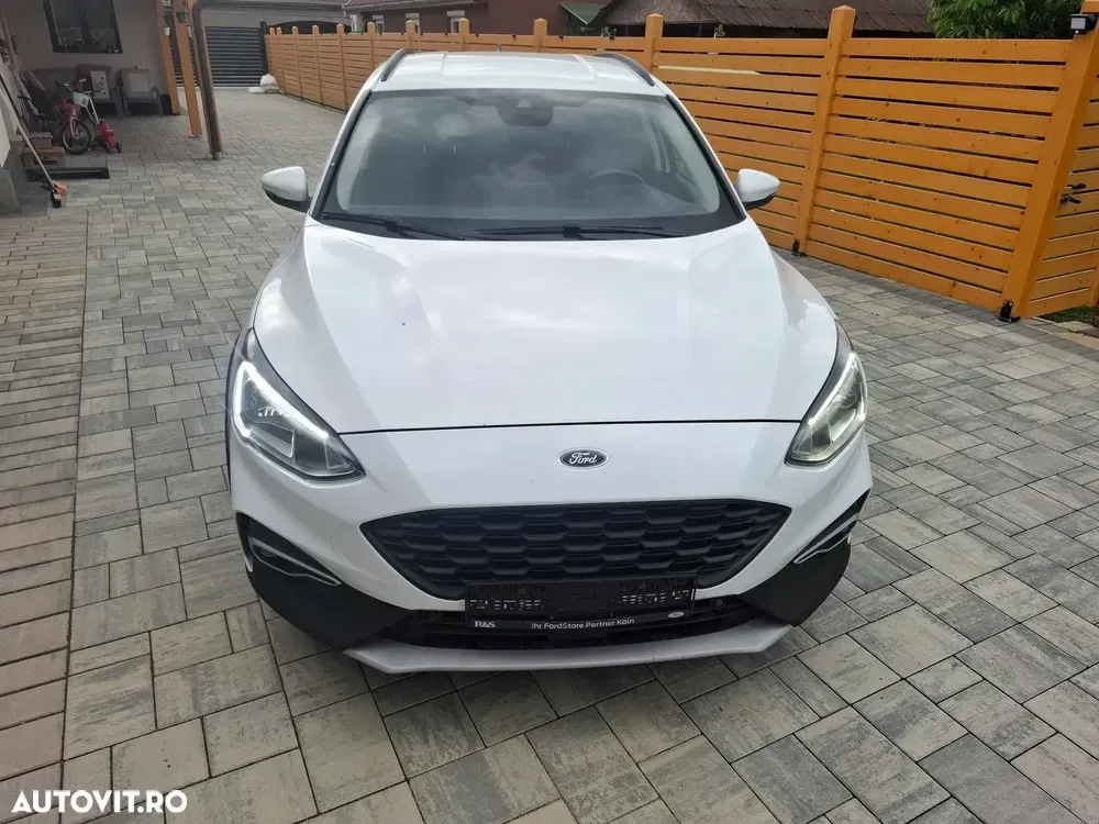 Ford Focus MK4 2.0 EcoBlue Start-Stopp-System ACTIVE — imagine 3