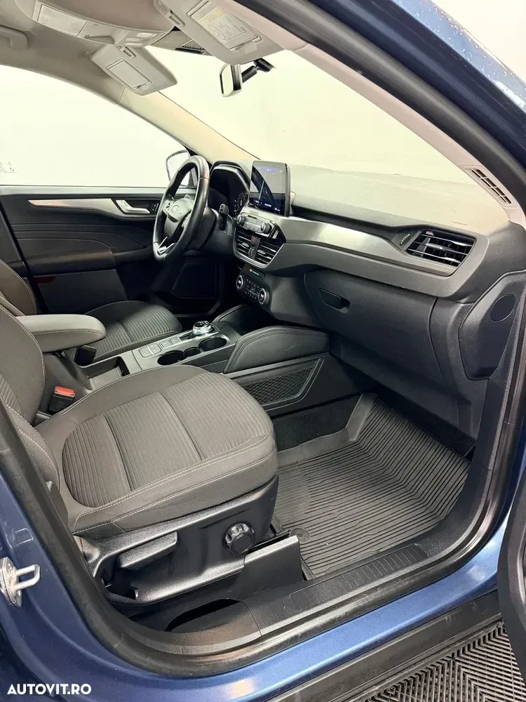 Ford Kuga 2.0 EcoBlue 4x4 Aut. TITANIUM X — imagine 4
