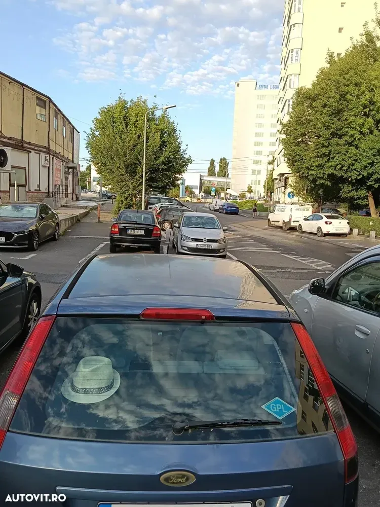 Ford Fiesta — imagine 4