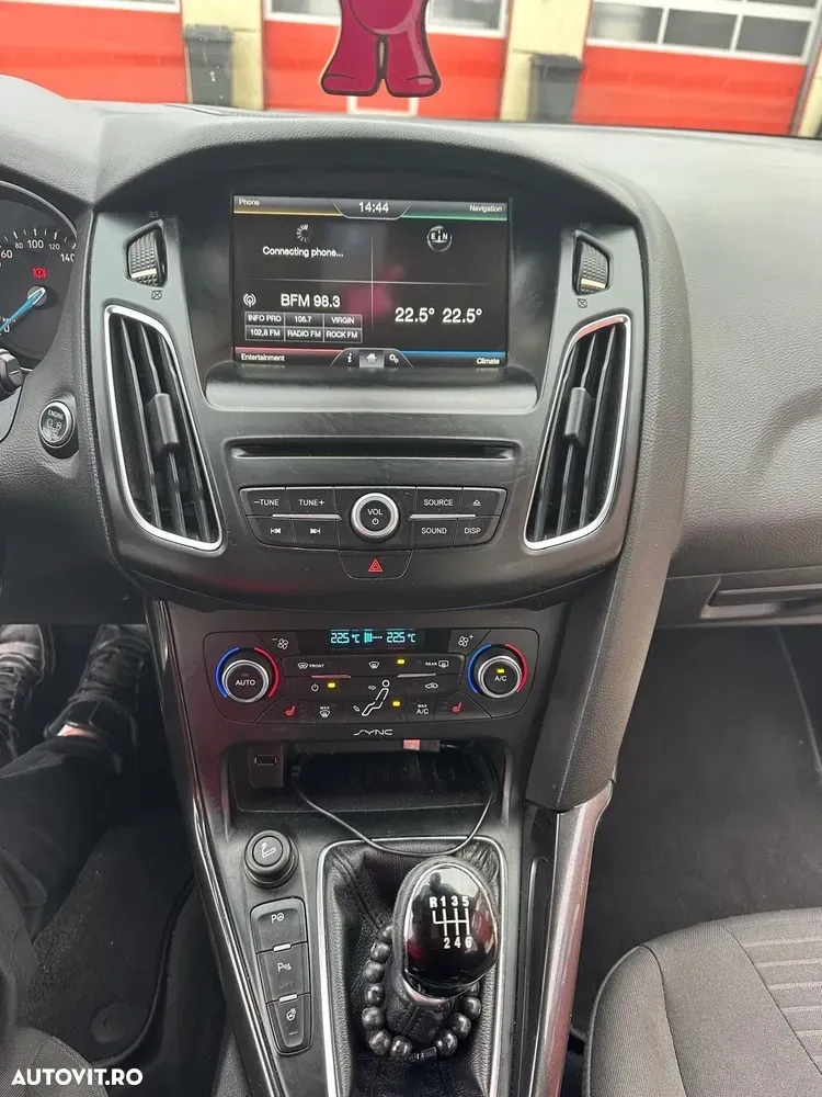 Ford Focus MK3 1.6 TDCI DPF Titanium — imagine 5