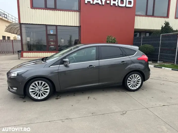 Ford Focus MK3 1.6 TDCI DPF Titanium
