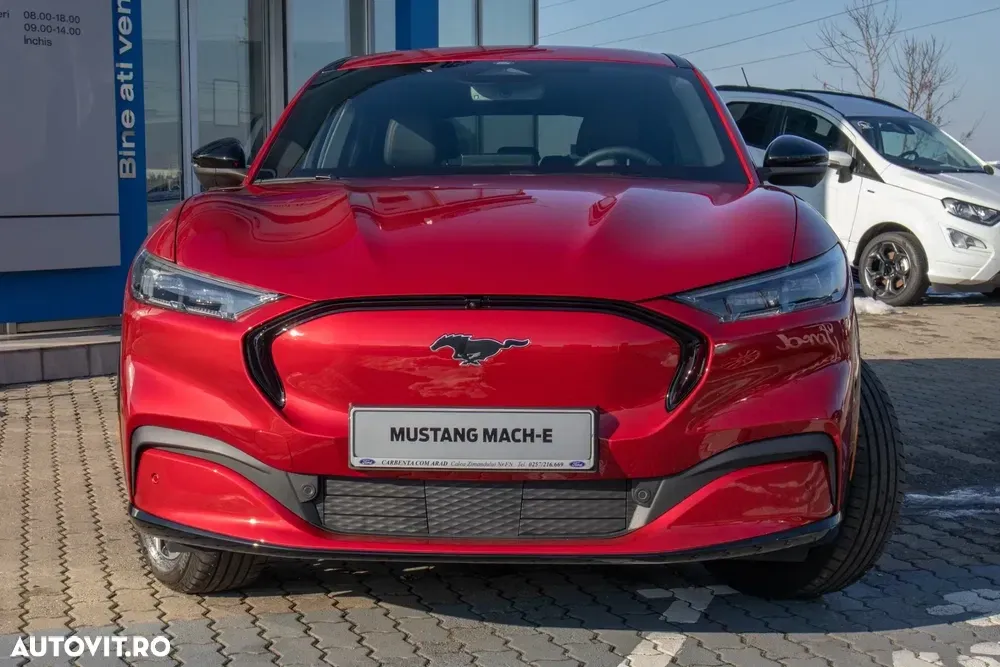 Ford Mustang Mach-E — imagine 6