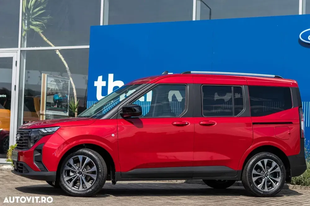 Ford Tourneo Courier 1.0 EcoBoost M6 Titanium — imagine 2