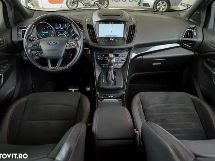 Ford Kuga II 2.0 TDCi 2x4 Aut. ST-Line