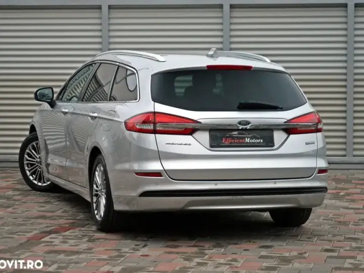 Ford Mondeo IV 2.0 HEV Titanium