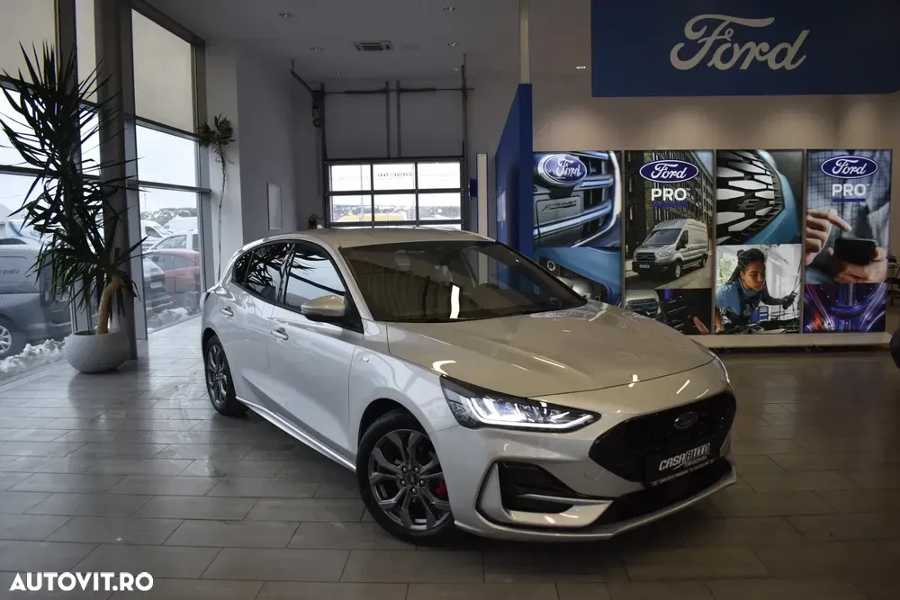 Ford Focus MK4 — imagine 5
