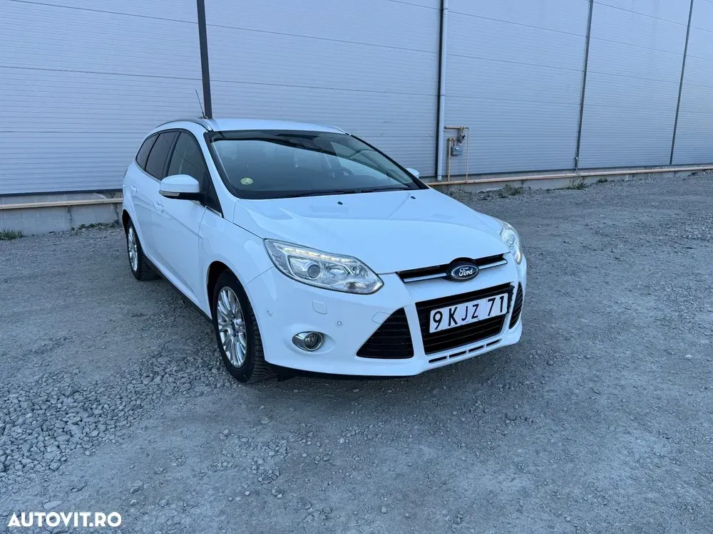 Ford Focus MK3 1.6 TDCI ECOnetic 99g Start-Stopp-System Titanium — imagine 2