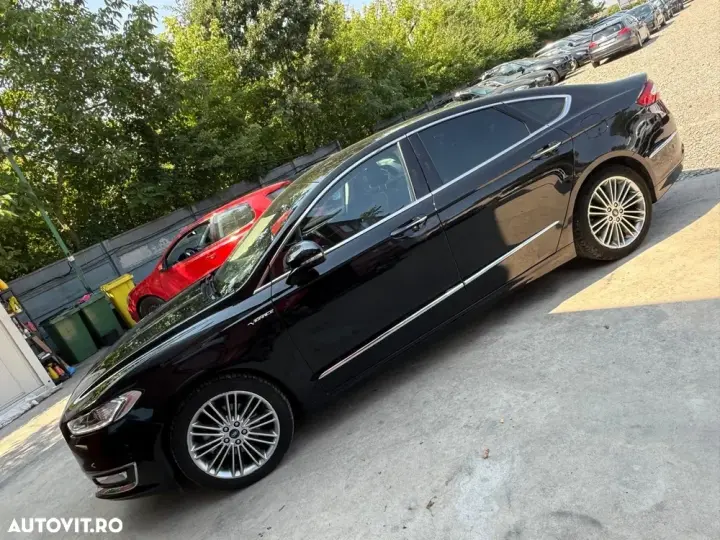Ford Mondeo IV Vignale 2.0 Hybrid
