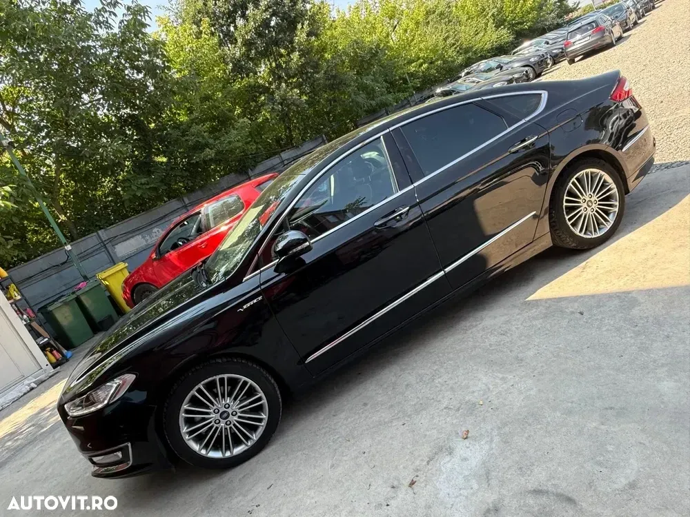 Ford Mondeo IV Vignale 2.0 Hybrid — imagine 4