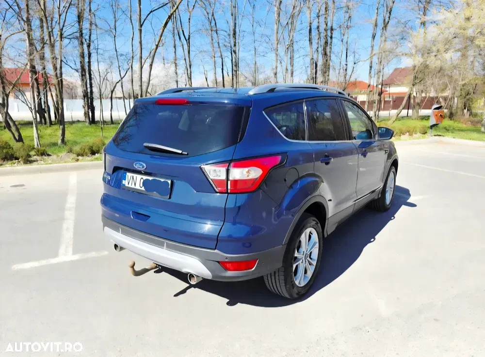 Ford Kuga II 2.0 TDCi 4WD Powershift ST-Line — imagine 4