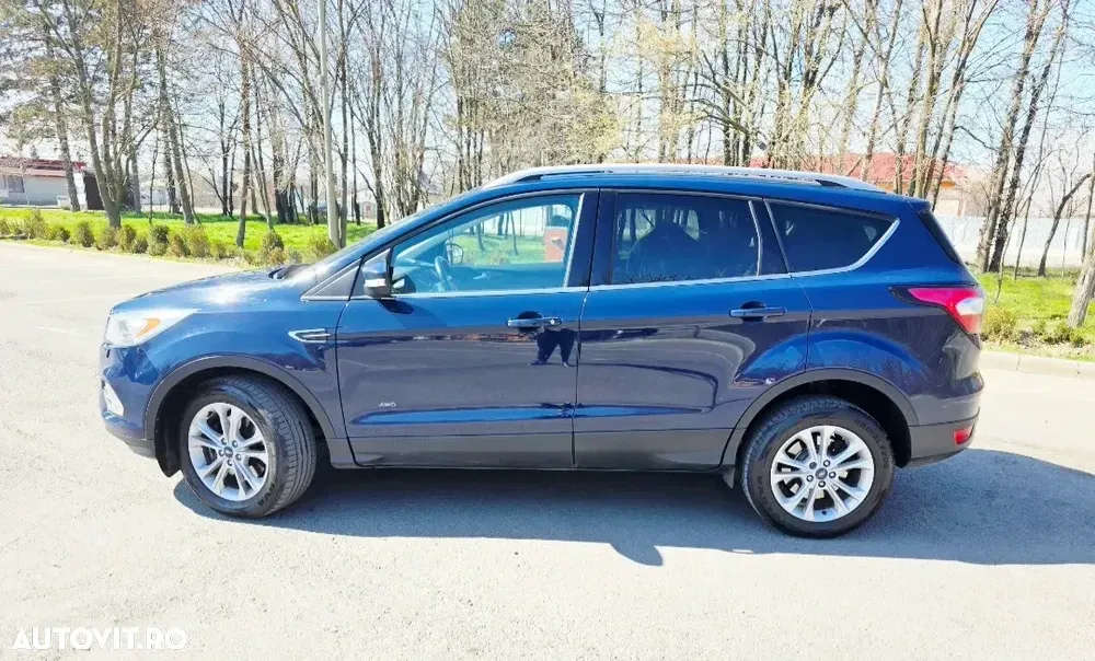 Ford Kuga II 2.0 TDCi 4WD Powershift ST-Line — imagine 6
