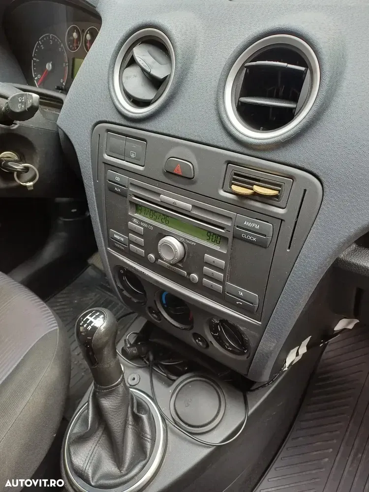 Ford Fusion 1.4 TDCI Ebony II — imagine 5