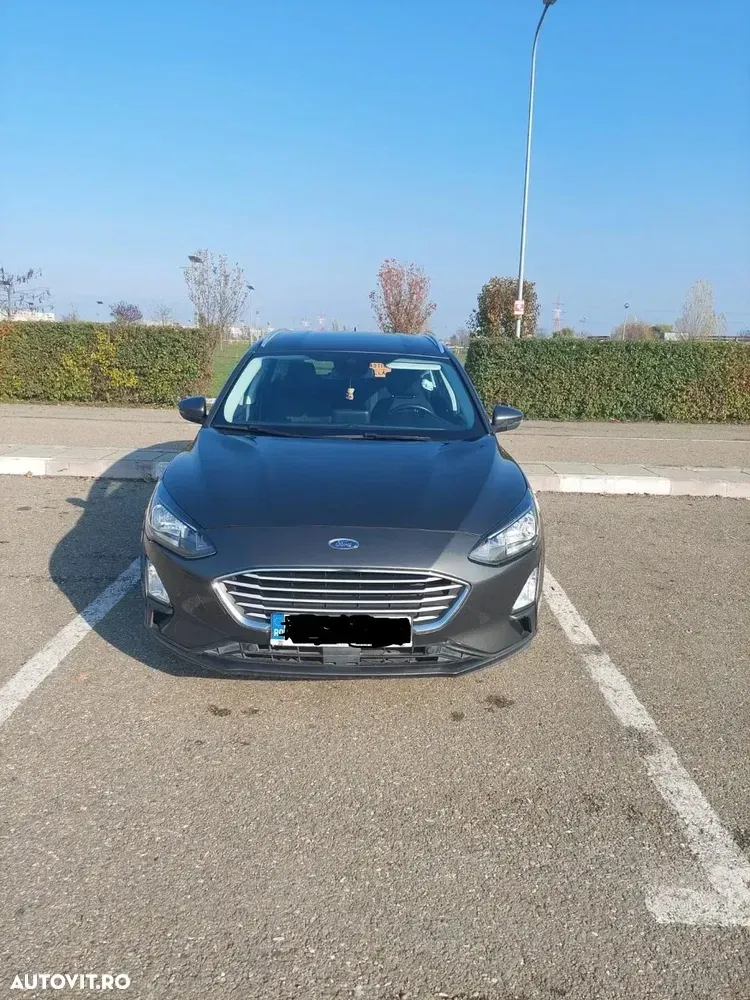 Ford Focus MK4 1.5 EcoBlue Connected — imagine 2