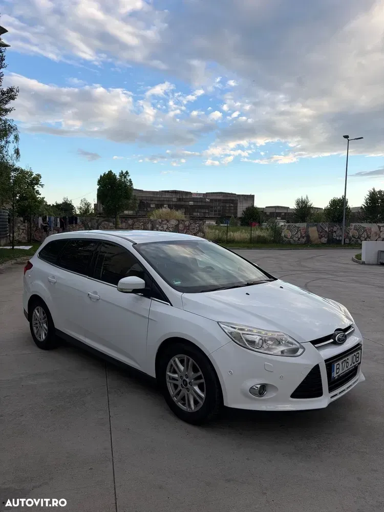 Ford Focus MK3 — imagine 3