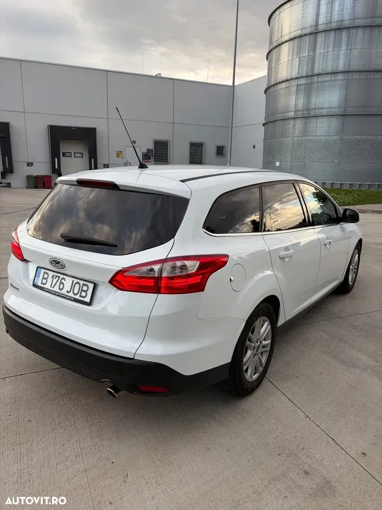 Ford Focus MK3 — imagine 4