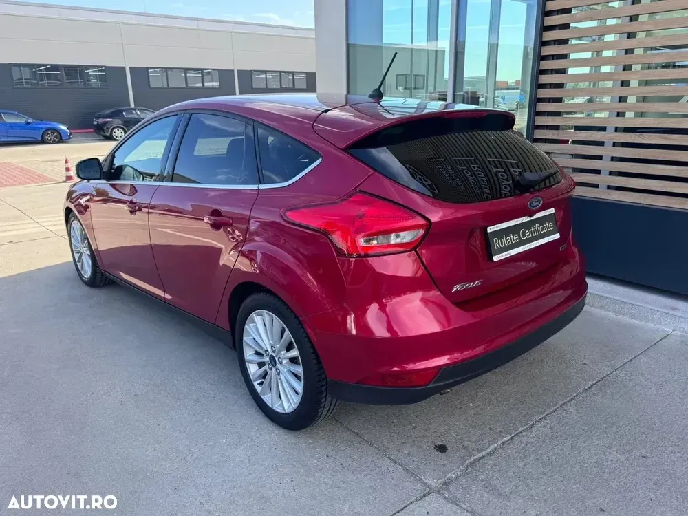 Ford Focus MK3 1.0 EcoBoost 6MT MHEV Active — imagine 6