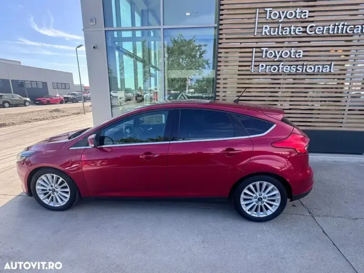 Ford Focus MK3 1.0 EcoBoost 6MT MHEV Active