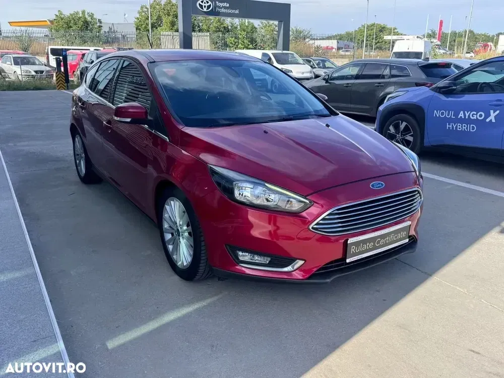 Ford Focus MK3 1.0 EcoBoost 6MT MHEV Active — imagine 4