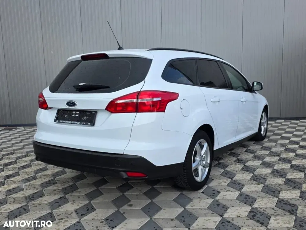 Ford Focus MK4 1.5 TDCi DPF Start-Stopp-System Business — imagine 6
