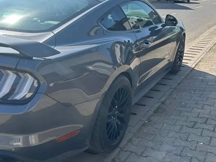 Ford Mustang VI
