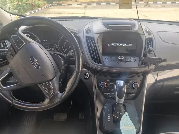 Ford Kuga 2.0 TDCi 4x4 Aut. Vignale