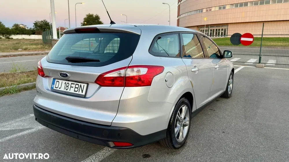 Ford Focus MK3 — imagine 4