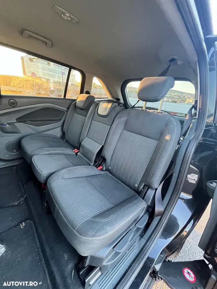 Ford Grand C-Max 1.6 TDCi DPF Titanium — imagine 5
