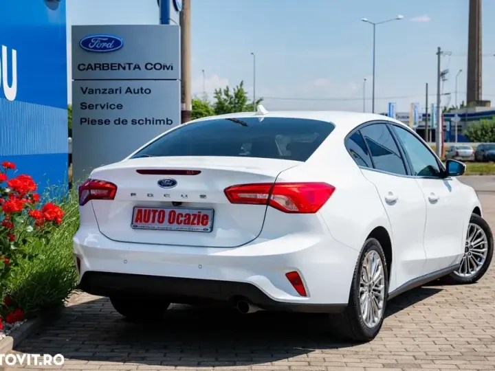 Ford Focus MK4 1.0 EcoBoost Titanium Business