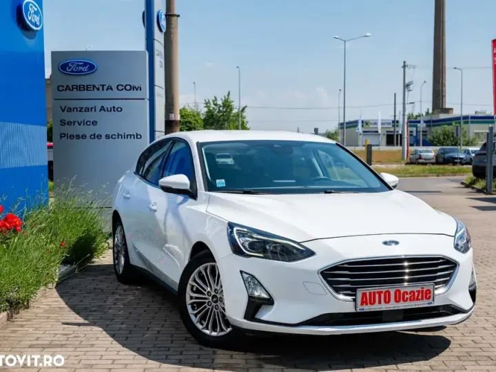 Ford Focus MK4 1.0 EcoBoost Titanium Business