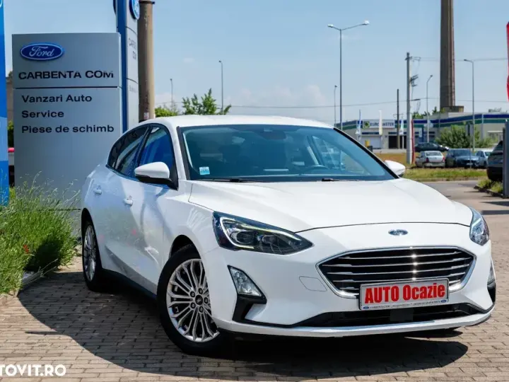 Ford Focus MK4 1.0 EcoBoost Titanium Business