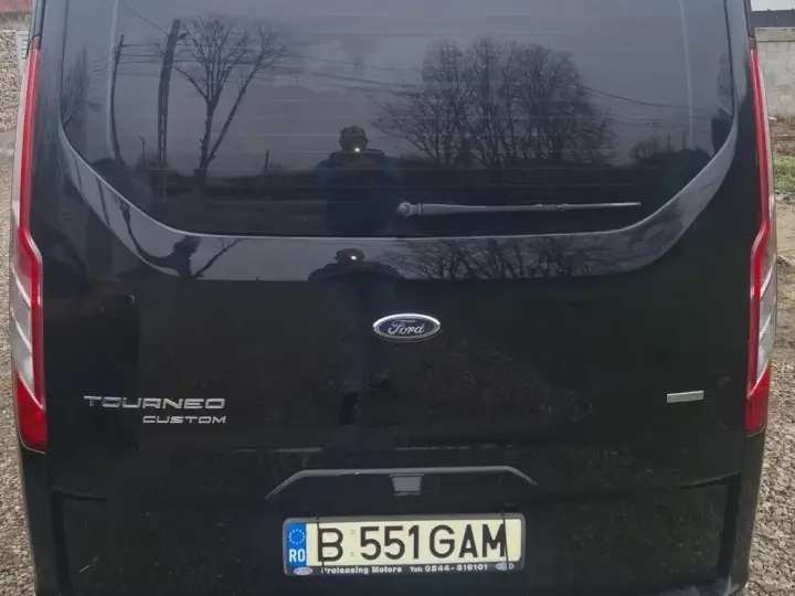 Ford Tourneo Custom Bus 320 2.0 EcoBlue 170 CP L2H1 Active Aut.