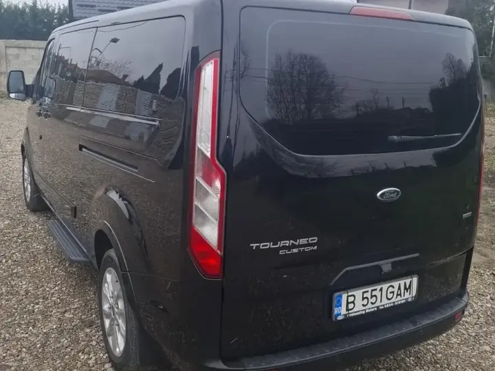 Ford Tourneo Custom Bus 320 2.0 EcoBlue 170 CP L2H1 Active Aut.