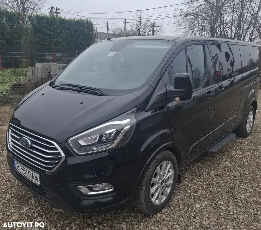 Ford Tourneo Custom Bus 320 2.0 EcoBlue 170 CP L2H1 Active Aut. — imagine 2