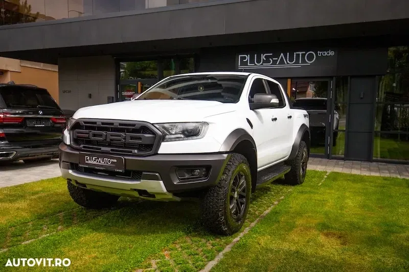 Ford Raptor — imagine 3