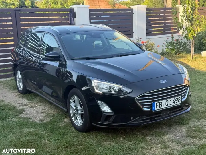 Ford Focus MK4 1.0 EcoBoost Start-Stopp-System COOL&CONNECT