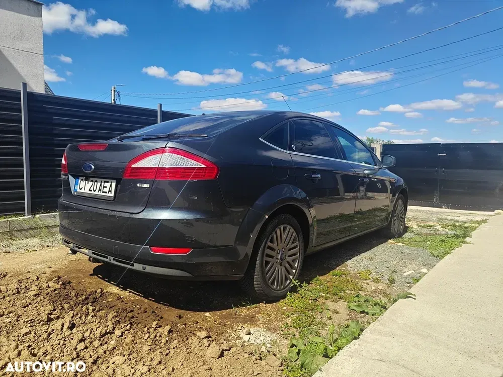 Ford Mondeo III 2.0 TDCi Ghia — imagine 2