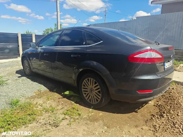Ford Mondeo III 2.0 TDCi Ghia