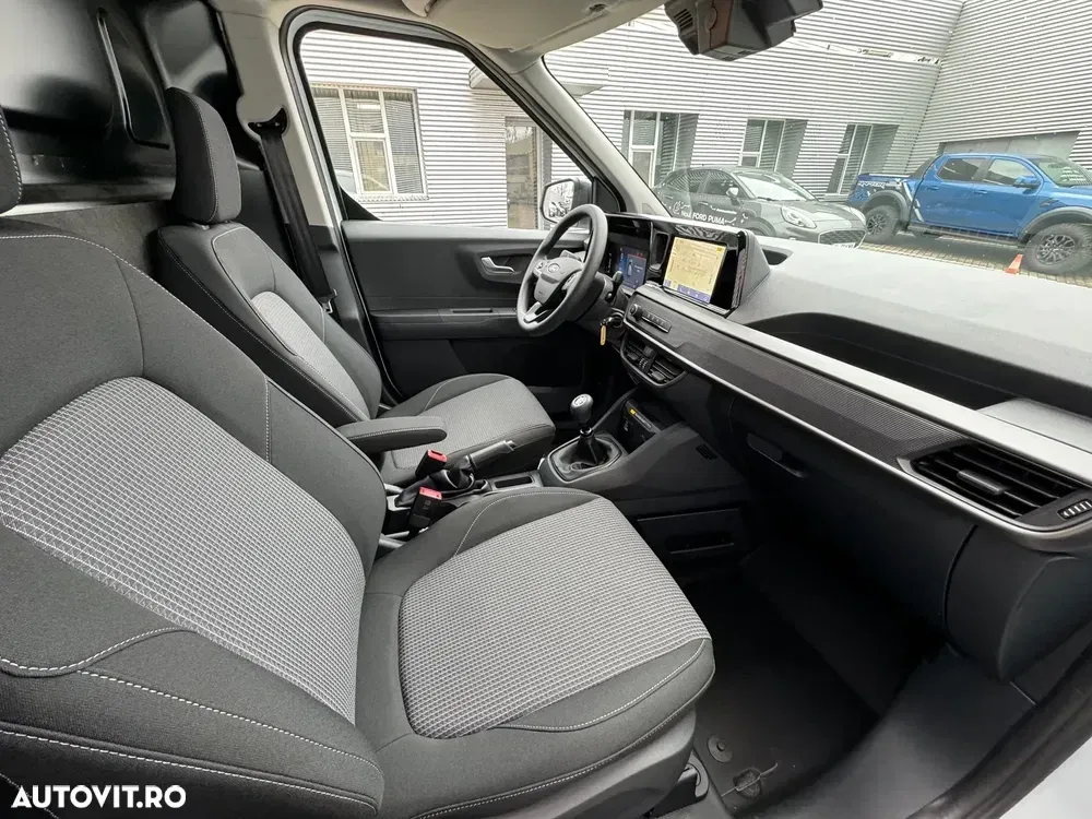 Ford Courier — imagine 4