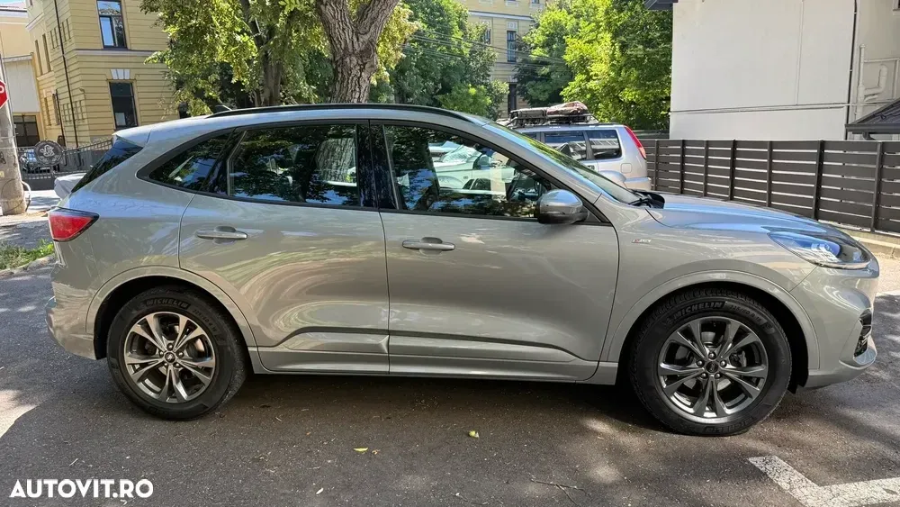 Ford Kuga III 1.5 EcoBlue A8 FWD ST Line — imagine 4