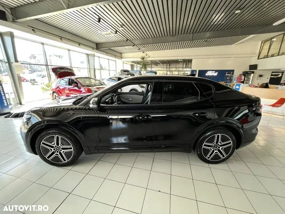 Ford Capri 77 kWh 340 CP AWD Premium — imagine 3