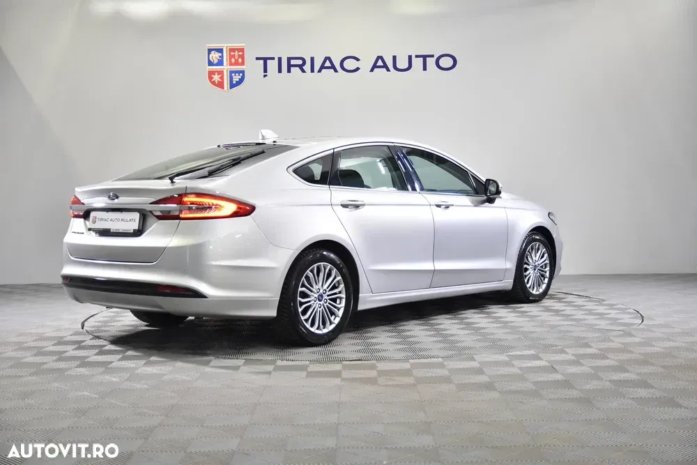 Ford Mondeo — imagine 5