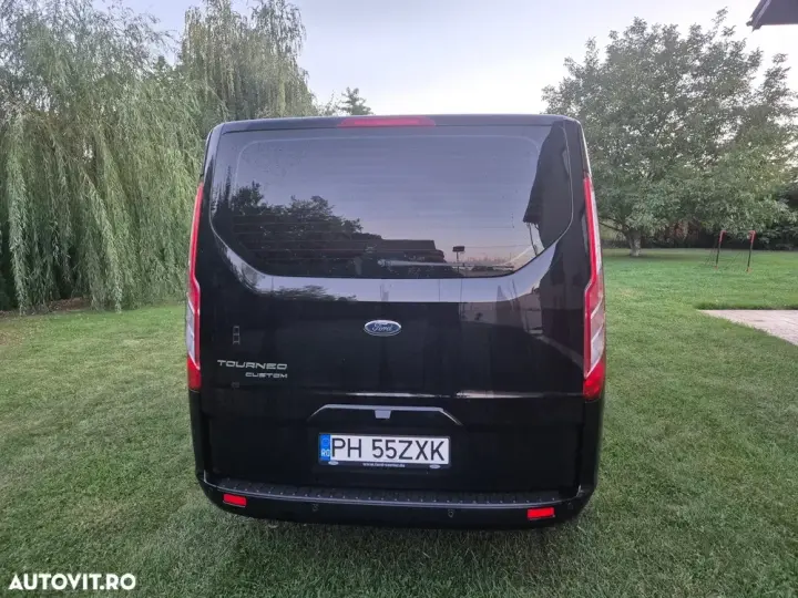 Ford Tourneo Custom Bus 320 2.0 EcoBlue 170 CP L1H1 Active Aut.