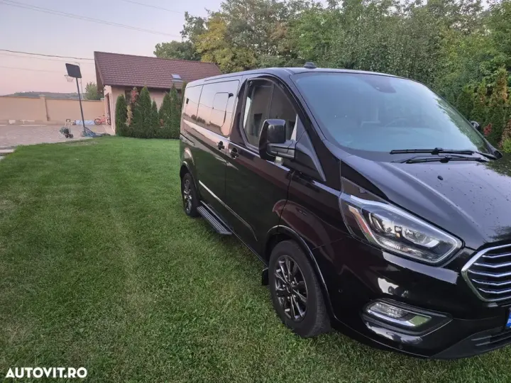 Ford Tourneo Custom Bus 320 2.0 EcoBlue 170 CP L1H1 Active Aut.