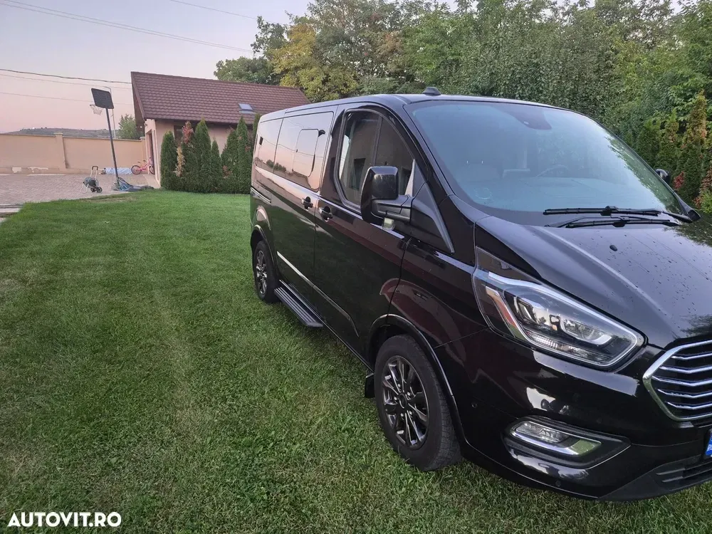 Ford Tourneo Custom Bus 320 2.0 EcoBlue 170 CP L1H1 Active Aut. — imagine 3