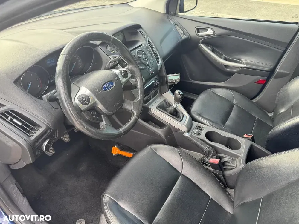 Ford Focus MK3 — imagine 5