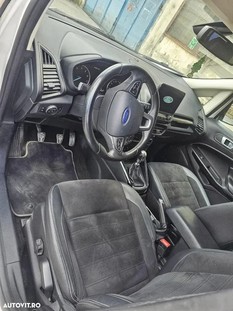 Ford EcoSport 1.0 EcoBoost ST-Line — imagine 5